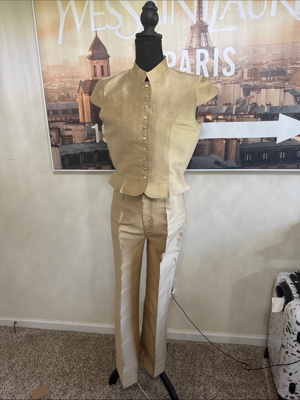 Destree Amoako set